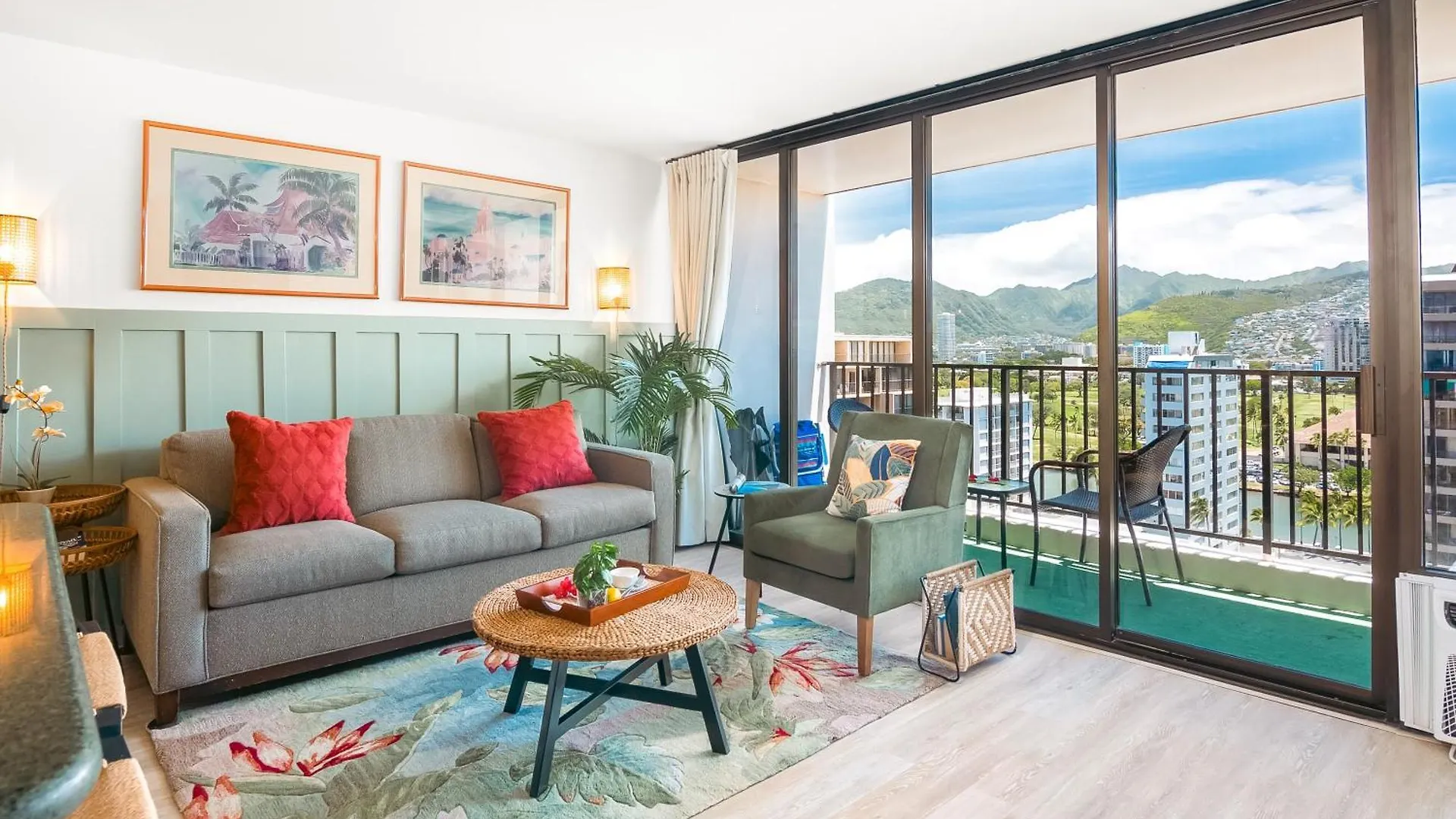 Mountain View Condo W/ King-Size Bed, Free Parking Гонолулу 0*,  США