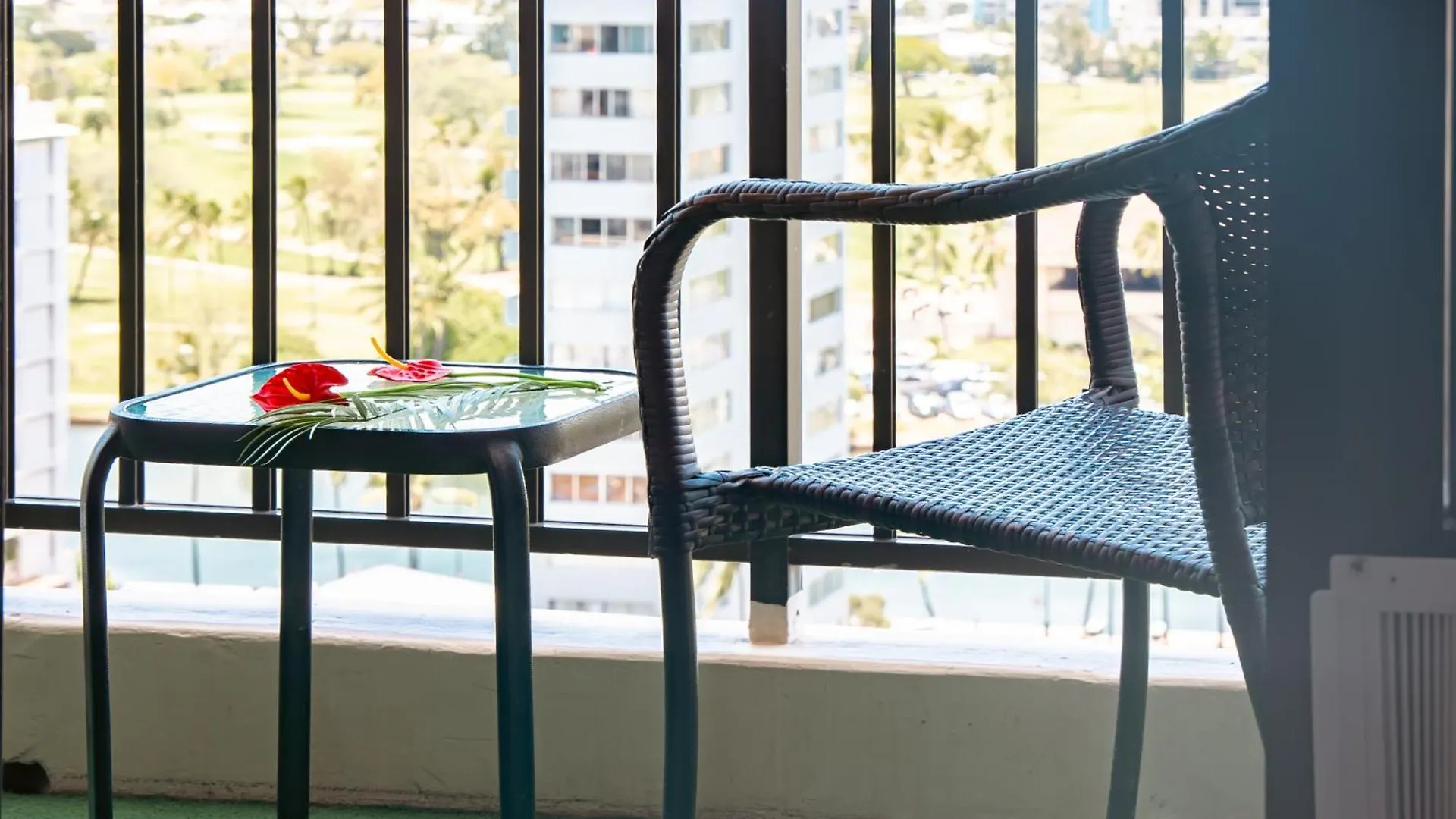 Mountain View Condo W/ King-Size Bed, Free Parking Гонолулу Апартаменты