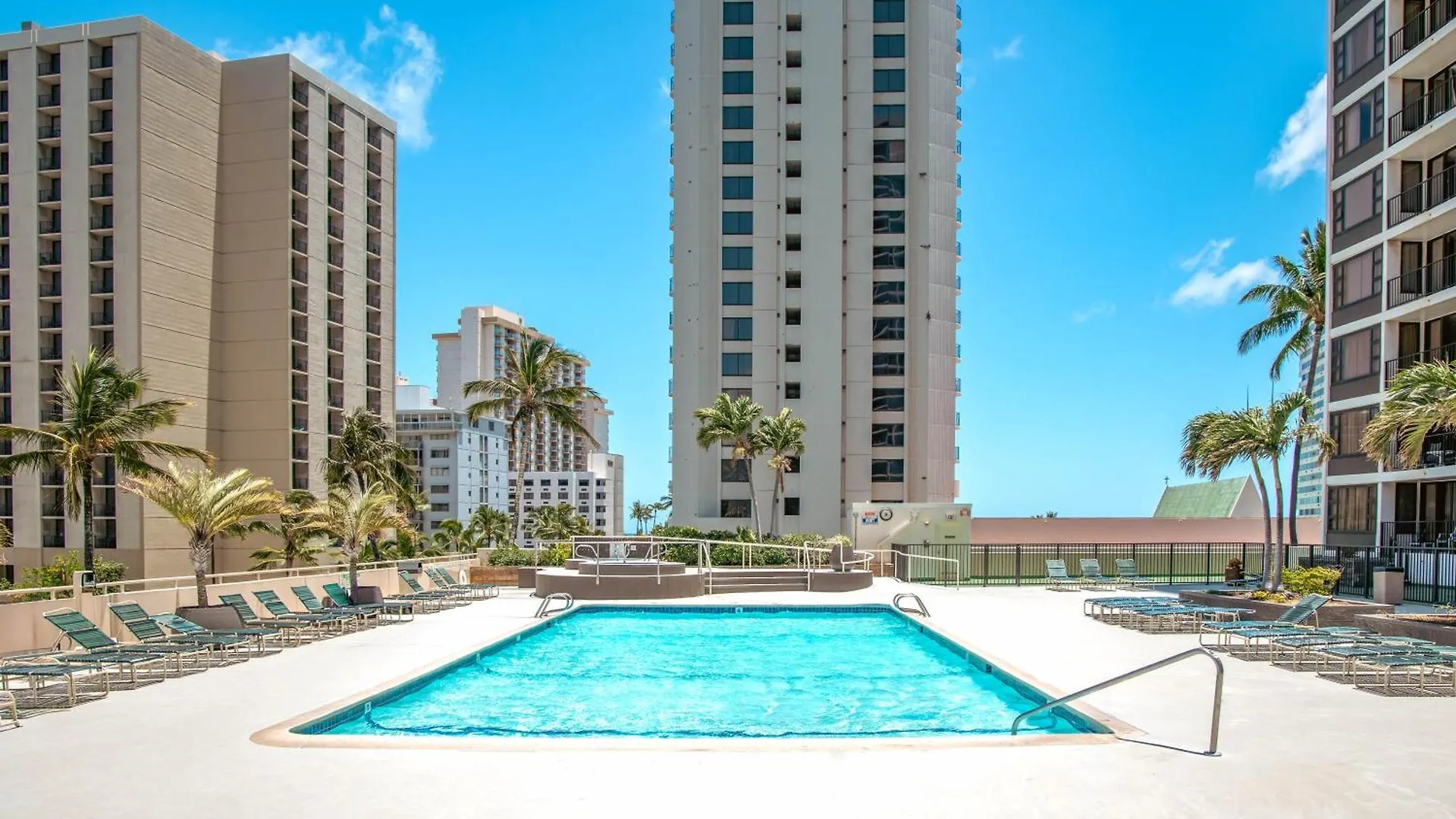 Mountain View Condo W/ King-Size Bed, Free Parking Гонолулу 0*,  США